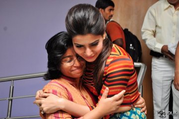 Celebrities at Naa Bangaaru Talli Movie Special Show